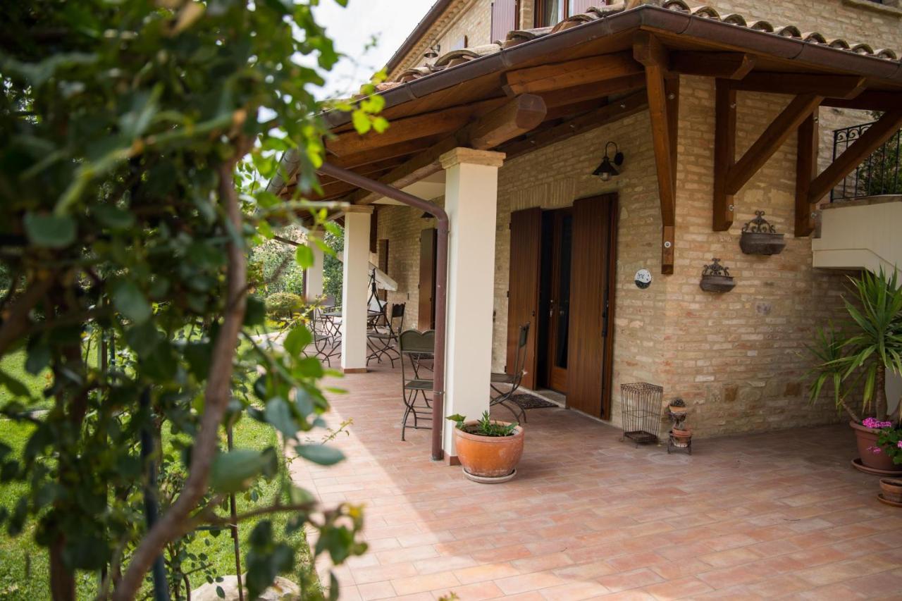 Casa Di Mi Bed & Breakfast Serrungarina Ngoại thất bức ảnh